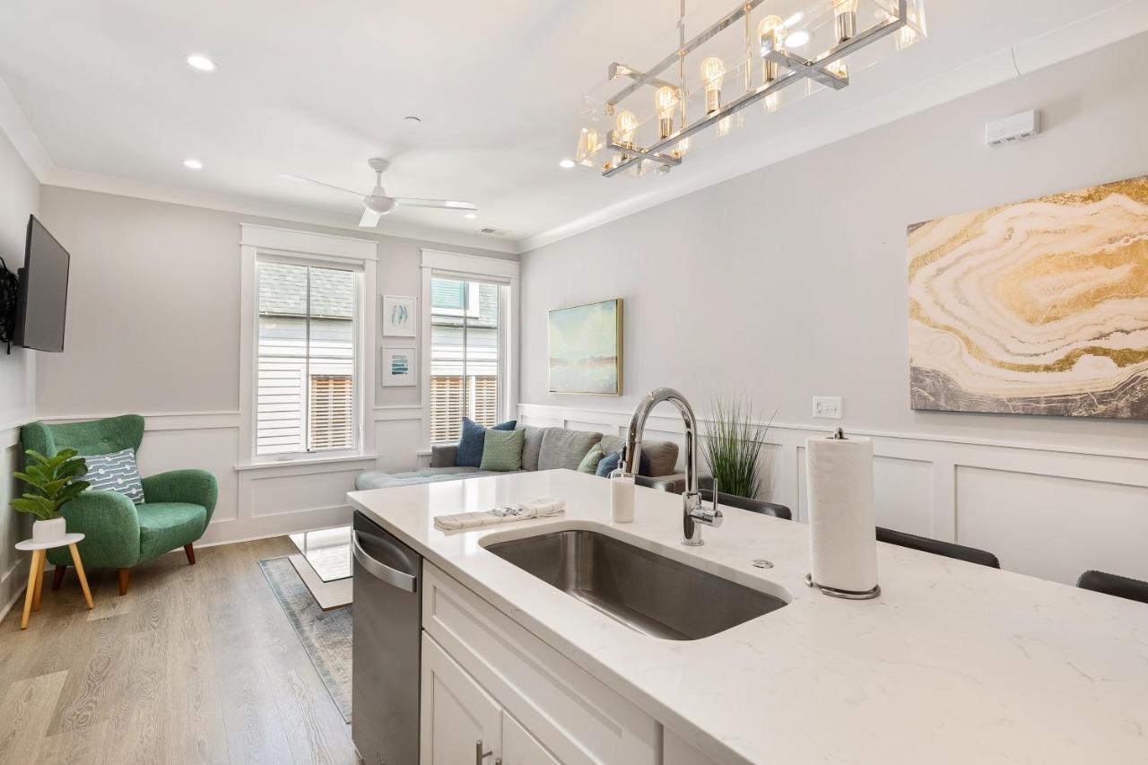 צ'רלסטון The Azalea Suite At 124 Spring מראה חיצוני תמונה